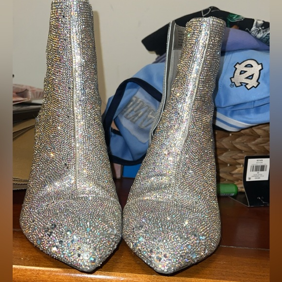 Sparkly boots - Picture 3 of 5
